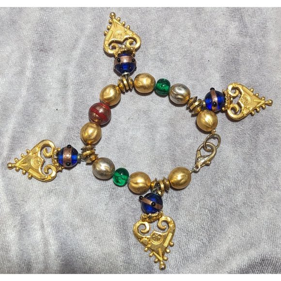 Unique Gold Charm Bracelet - Picture 5 of 6